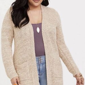 Torrid Beige Textured Slub Pocket Cardigan. Size 2X.